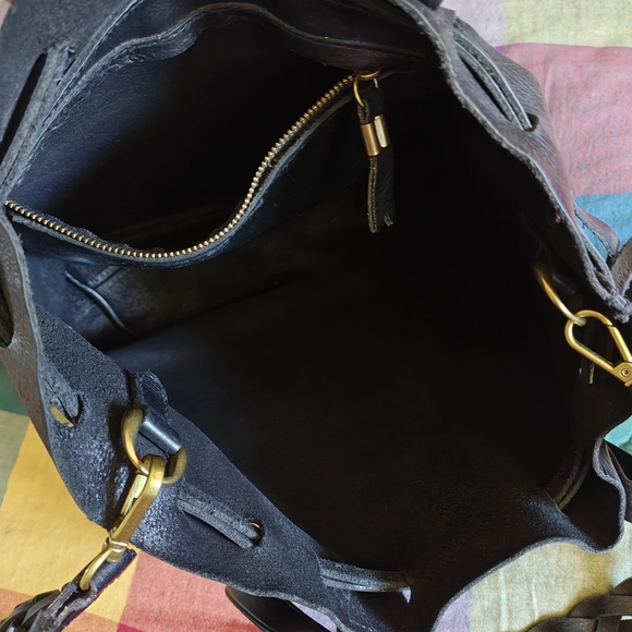 Madewell Black Leather Drawstring Bucket Bag - Picture 10 of 10